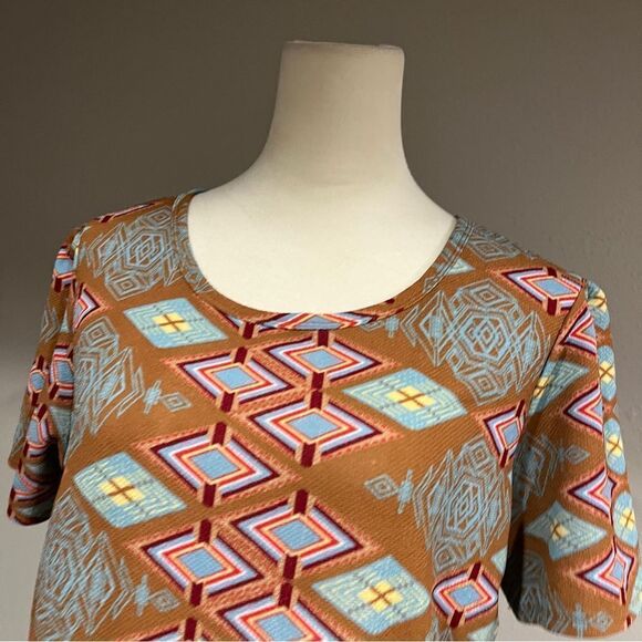 LuLaRoe Amelia geometric print short sleeve scoop neck casual plus size dress 2X - Picture 2 of 15